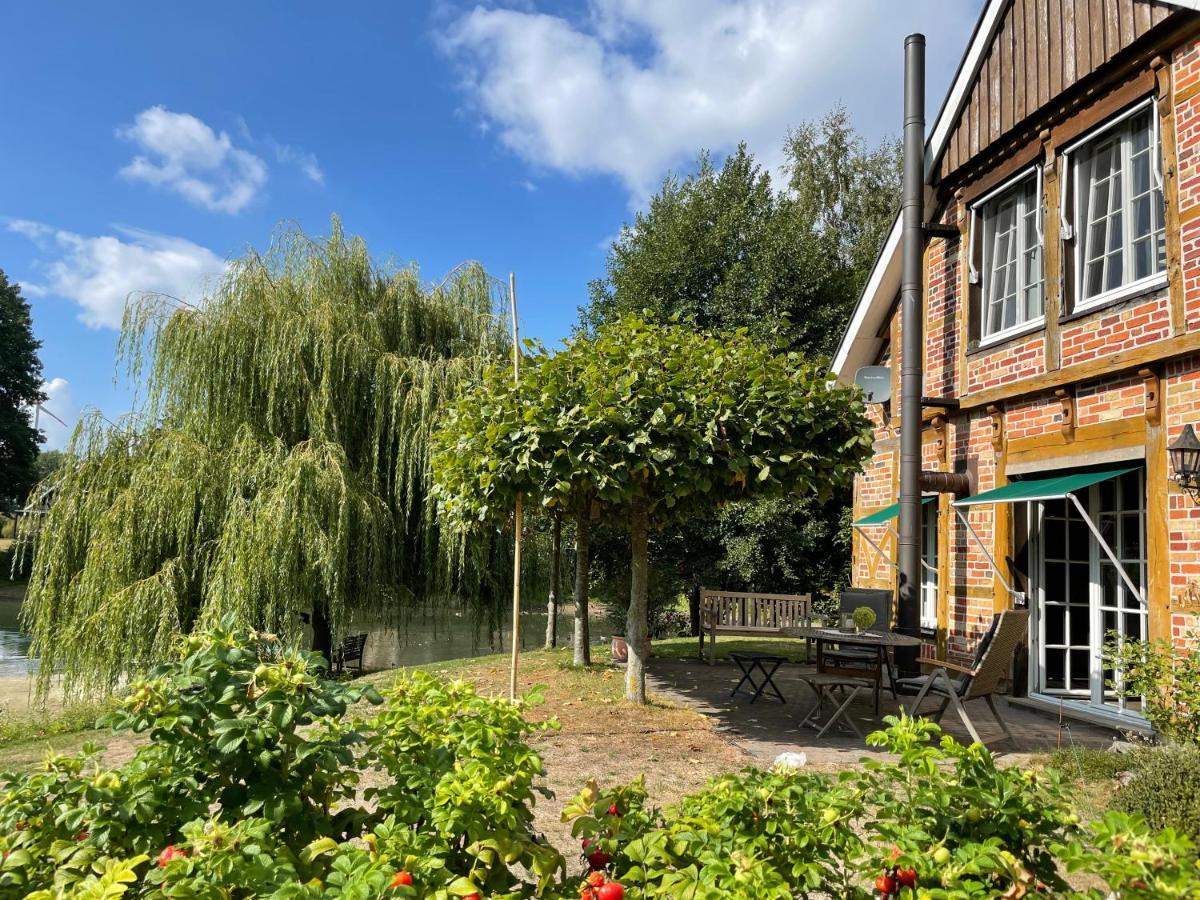 Gemuetliches Fachwerkhaus Am See Mit Kamin Warendorf Esterno foto