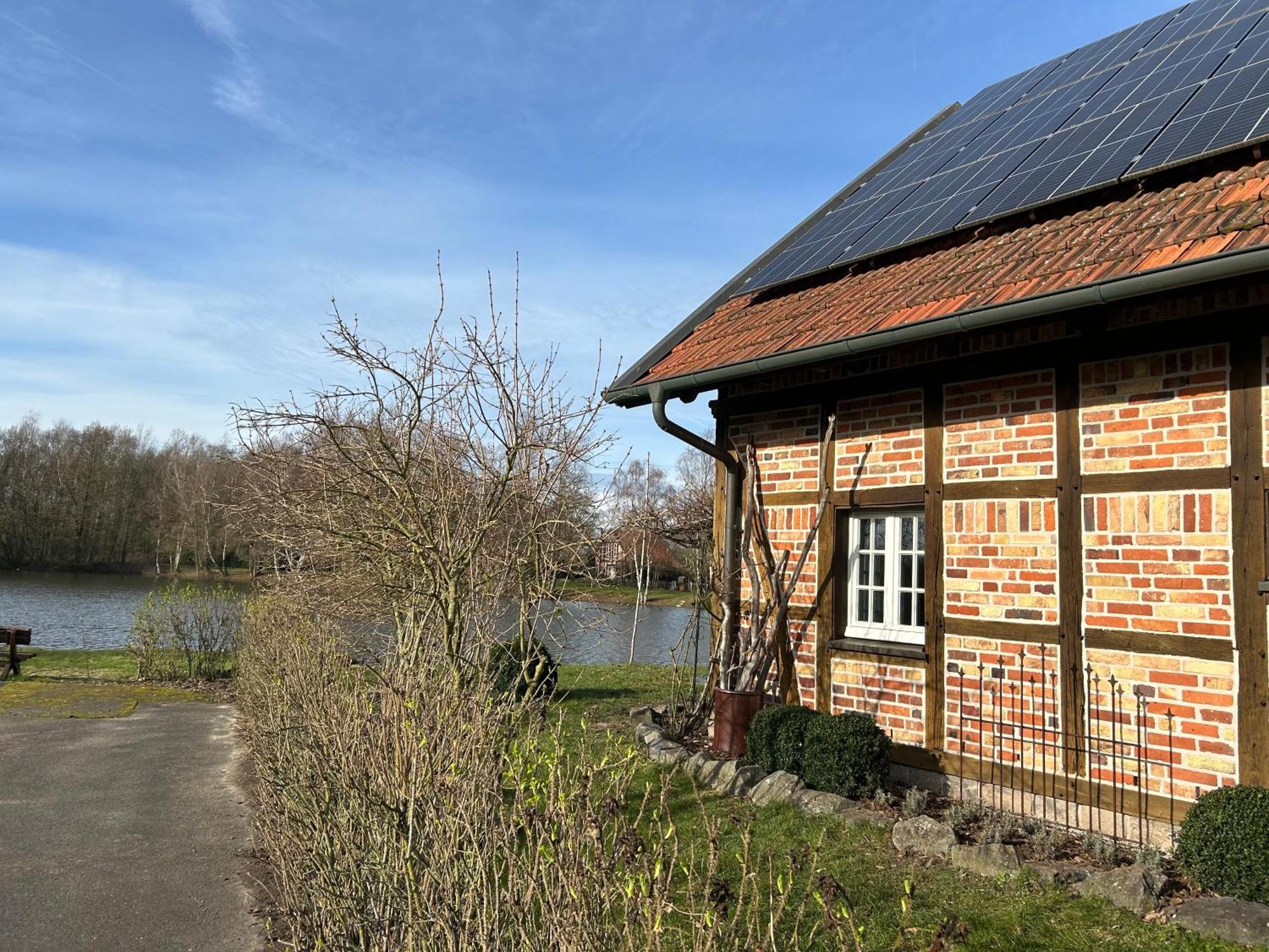 Gemuetliches Fachwerkhaus Am See Mit Kamin Warendorf Esterno foto