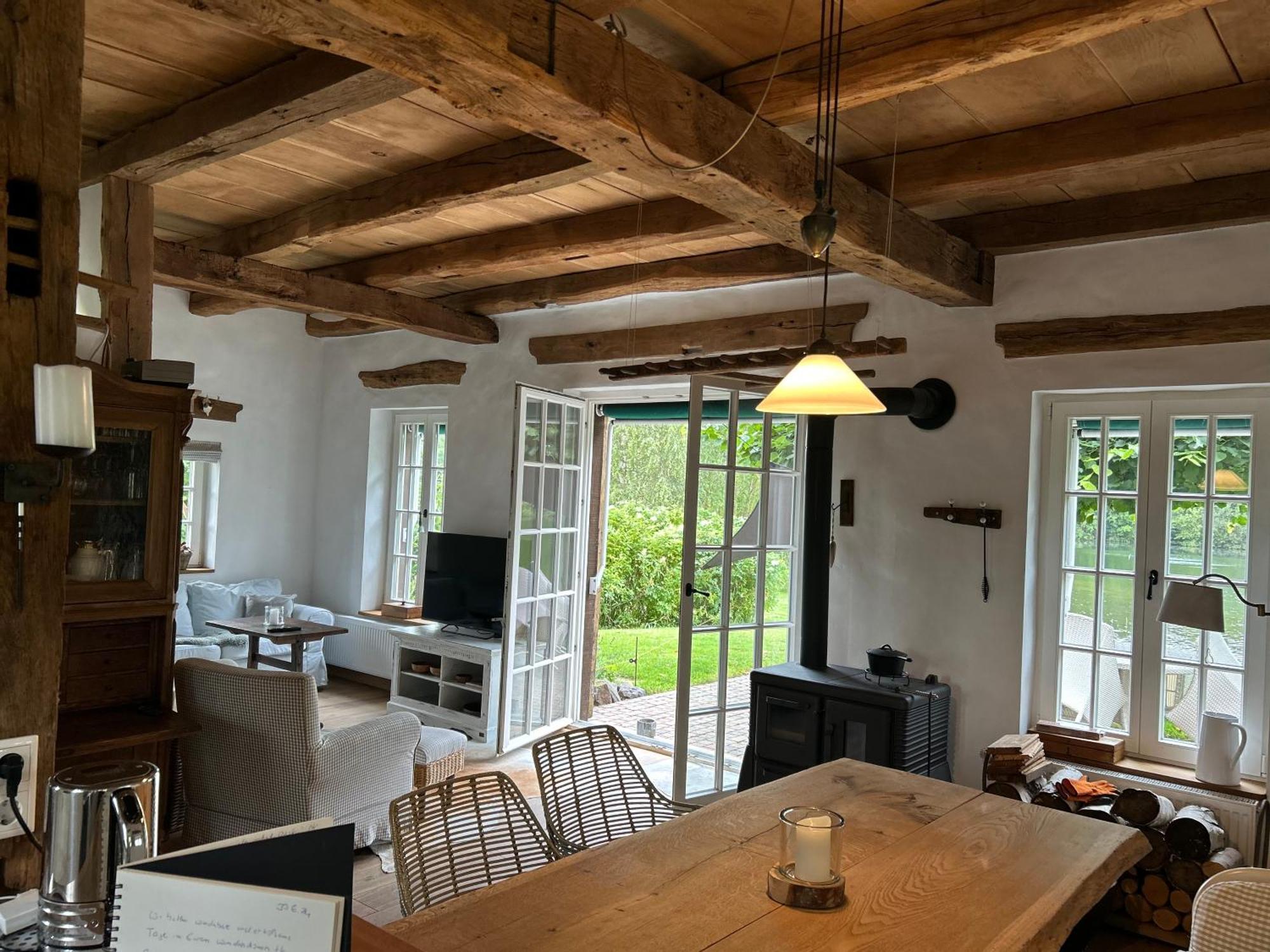 Gemuetliches Fachwerkhaus Am See Mit Kamin Warendorf Esterno foto